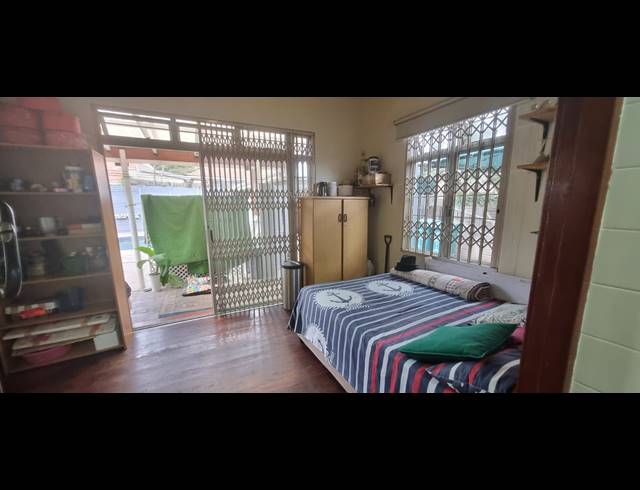 730M² OFFICE FOR SALE IN GLENWOOD